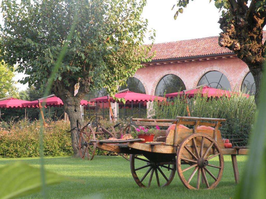 Agriturismo La Penisola Guest House Campo San Martino Exterior photo